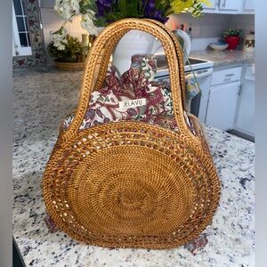 JELAVU Rattan Purse